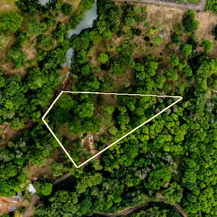 Parcel 23 seen from above by drone, boundary drawn approximately